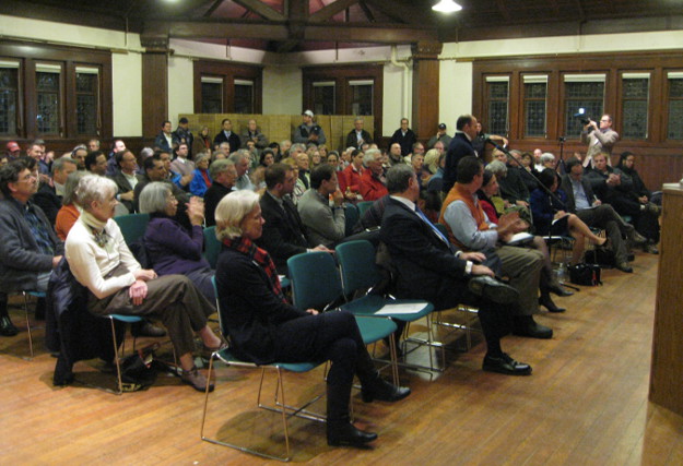 Commuters filled a "Speakout" at the Pequot Library in Southport, hosted by the Connecticut Citizens Transportation Lobby on February 18. | Photo: Steven Higashide/TSTC.
